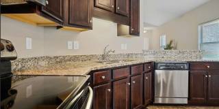 2492 BENTRIDGE DR Gallery 8