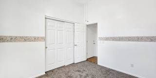Clean and Cozy home in desirable area! Gallery 21