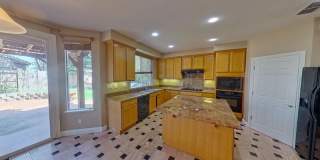 1692 Woodhaven Cir. Gallery 70