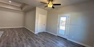 Beautiful 2024 Built 3 Bedroom, 2 bathroom home with RV Parking Gallery 56