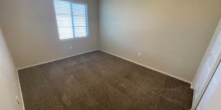3 Bedroom 2 1/2 Bathroom w/Den & Loft Gallery 10