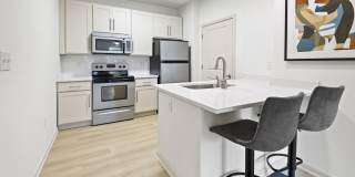 Silver Collection at Waterford Gallery 30