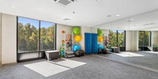 Vista Fairfax Corner Gallery 34