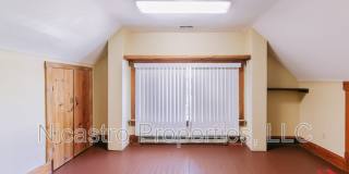 182 E Lane Avenue Gallery 9