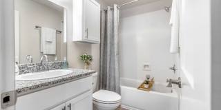 Artwalk Bucktown Gallery 14