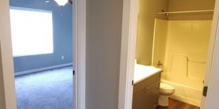 454 N 18th Ave Gallery 12