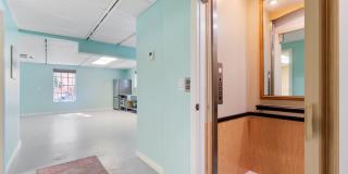 ** BOATER'S DREAM SINGLE FAMILY HOME FOR A VACATION GET-A-WAY OR FOR SEASON ** 3 BED-2BATH PRIVATE HEATED POOL HOME ** PARADISE VILLAGE IN BONITA SPRINGS ** Gallery 12