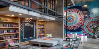 AMLI Westside Gallery 8