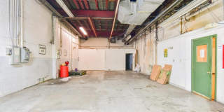 215 S COLLEGE Street Gallery 11