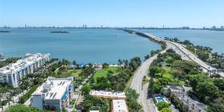 515 NE 38th St Gallery 5