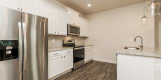 2432 Elmcroft Avenue Gallery 2