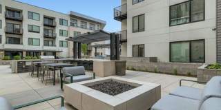 Aspire Gallery 8