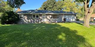 Three Bedroom One Bathroom Home $1,995.00 Gallery 1
