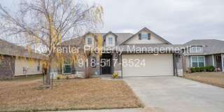 4 bed/2 bath! Gallery 1