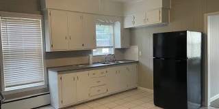 32 Clyde Street Gallery 1