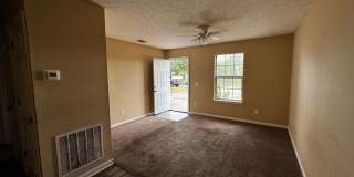 2 bed 1 bath Gallery 1