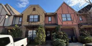 2005 Stephanie Court Gallery 1