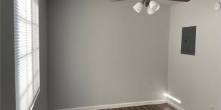 18927 Erwin Street Gallery 17