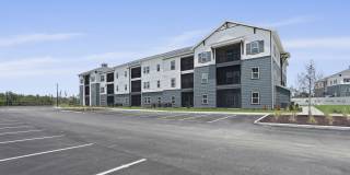 HōM at River Hills Gallery 21