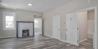 UTILITIES INCLUDED!! Spacious 2-Bedroom, 1-Bathroom Home AVAILABLE NOW!! Gallery 6