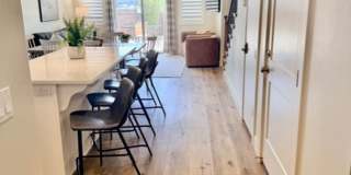 Flexible lease options! Spacious Townhome in Washington Gallery 6
