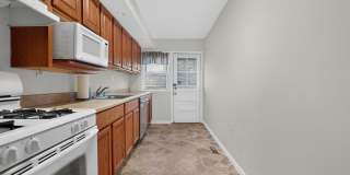 Updated 3‑Bed, 2‑Bath Home with New Flooring in a Walkable Community Gallery 25