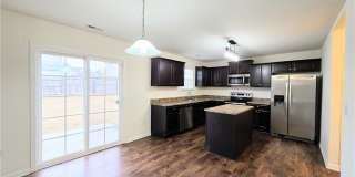 331 Botanical Court Gallery 4