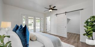 224 W Glenrosa Avenue Gallery 6