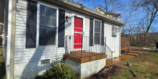 Sylvan Heights Renovated Two Bedroom Gallery 1