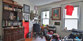 353 Lowell St. Gallery 10