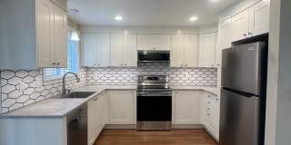 Portland Ave., 928 NW - 00928-PORT Gallery 1