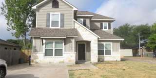 1122 Phoenix Street Gallery 1