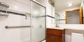 6544 Woodside Avenue Gallery 5