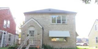 4224 North 19th Street - Lower Gallery 1