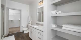 Arlow at Blue Ridge Gallery 15