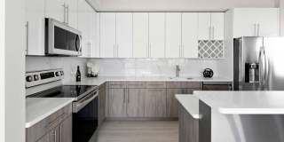 Hudson House Gallery 6