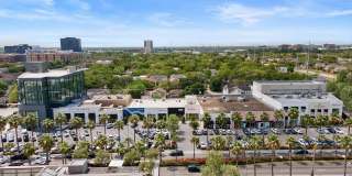 1010 Waugh Apartments Gallery 38