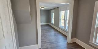 918 Villa St. Upper Gallery 6