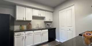 The Peak Apartments and Townhomes Gallery 5