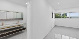 1101 S Shore Dr Gallery 22