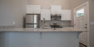 1 bedroom 1 bath home! Gallery 5