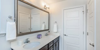 Rivermoor West Apartments Gallery 42