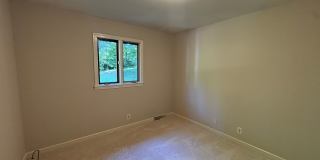 Large Lakefront Home Minutes from Downtown Greenville! Gallery 15