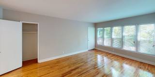 Reno Hoover Apartments..Gorgeous Newly Remodeled Spacious One Bedroom! Gallery 5