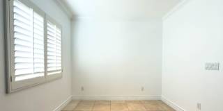 Spacious 3BR Condo with Luxury Finishes in Brentwood! Gallery 8