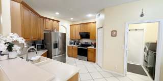 5152 Woodfield Way Gallery 5