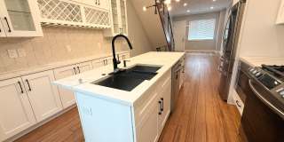 Stunning 4-Bedroom Townhome in Grays Ferry! Available NOW! Gallery 9