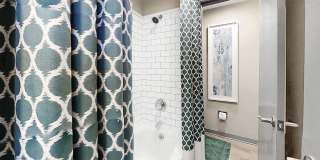 Madison Franklin Gallery 14