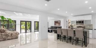 2340 NE 194th St, Miami, FL 33180 Gallery 12