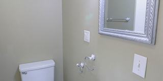 Newly Renovated 2 Bedroom Ranch Gallery 1